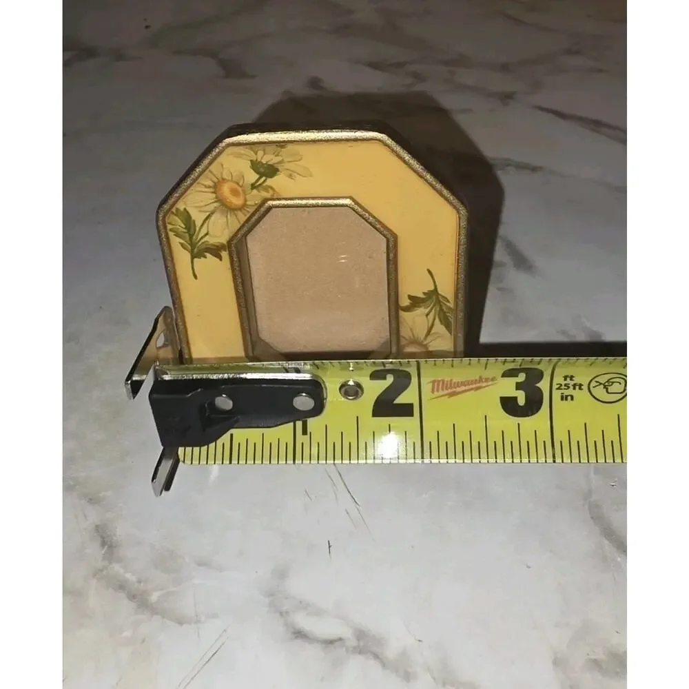 Vintage 70s The BUCKLERS Gold & Floral Enamel Picture Frame Miniature Daisy's